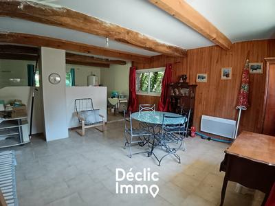 Maison en pierre - 75 m² - 3 pièces