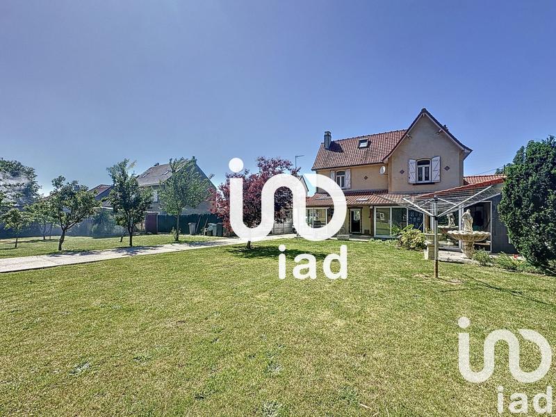 Maison - 140 m² - 5 pièces