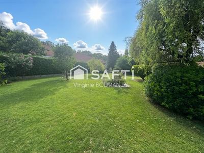 Maison - 221 m² - 6 pièces