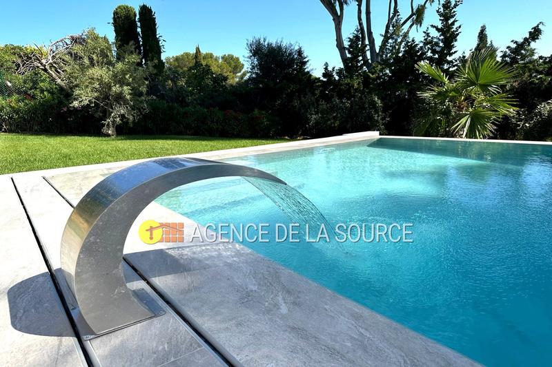 Villa - 390 m² - 10 pièces