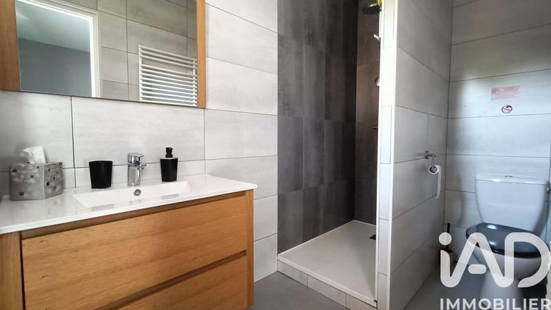 Maison - 397 m² - 16 pièces