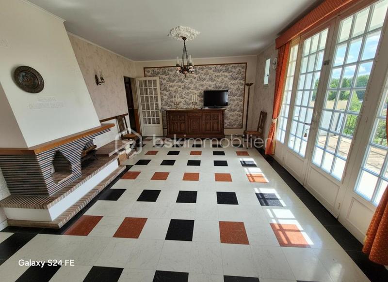 Maison - 92 m² - 4 pièces