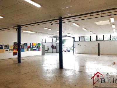 Local d'activité / Entrepôt - 2 000 m²