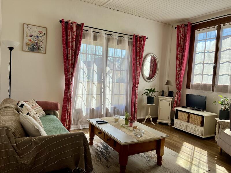 Maison - 87 m² - 5 pièces