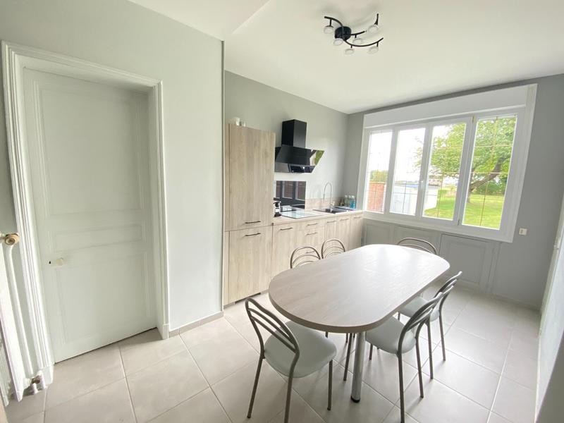 Maison - 140 m² - 5 pièces