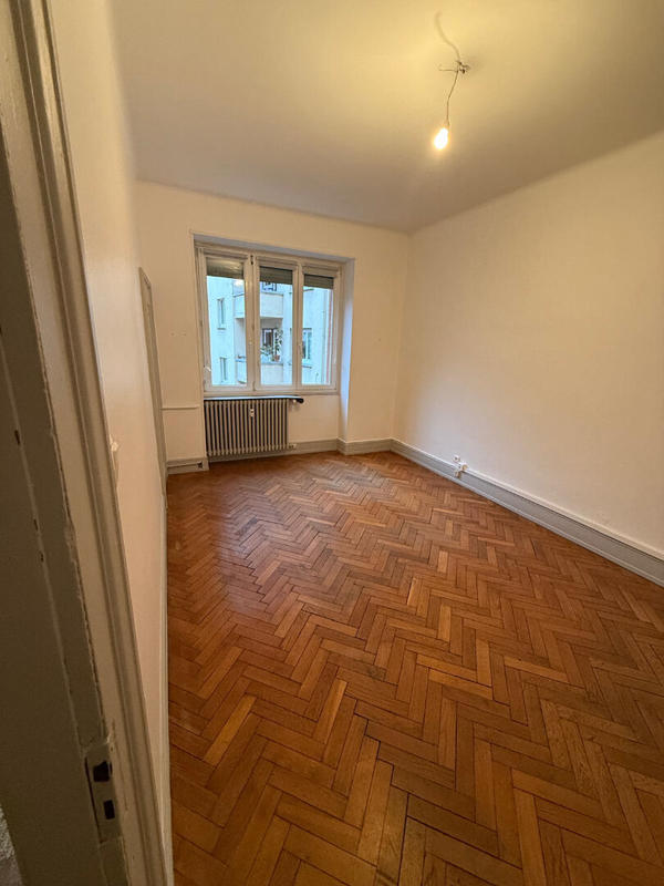 Appartement - 127 m² - 4 pièces
