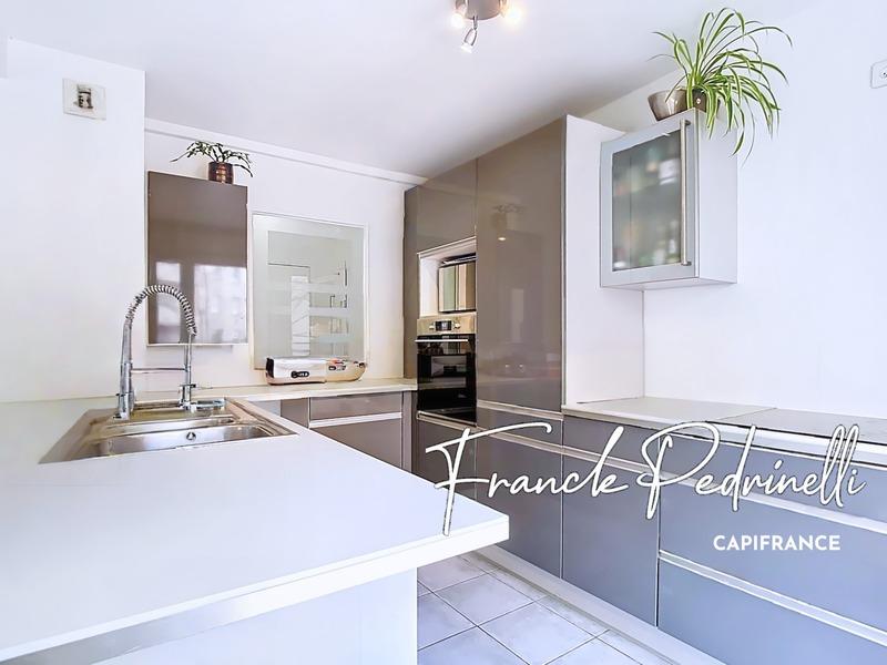 Appartement - 72 m² - 3 pièces