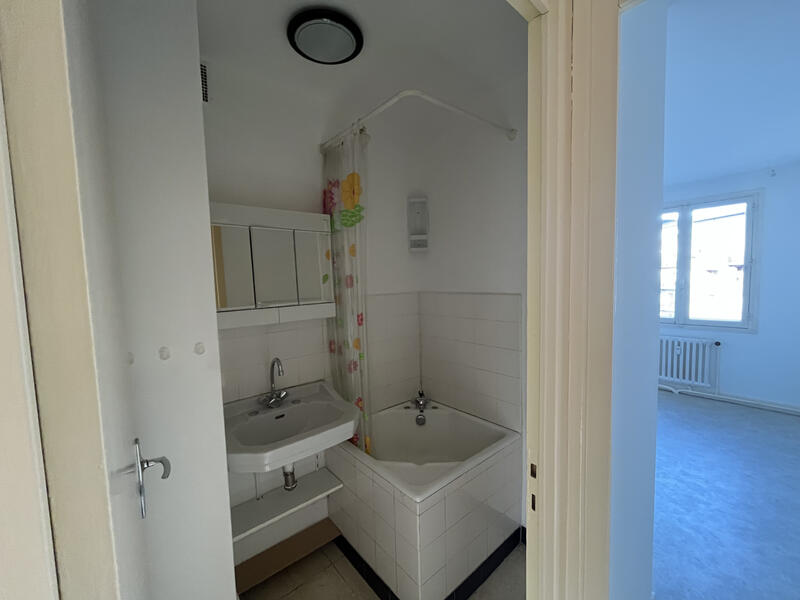 Appartement - 70 m² - 4 pièces