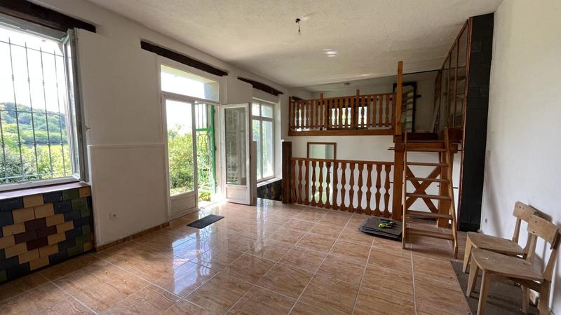Grange - 130 m² - 4 pièces