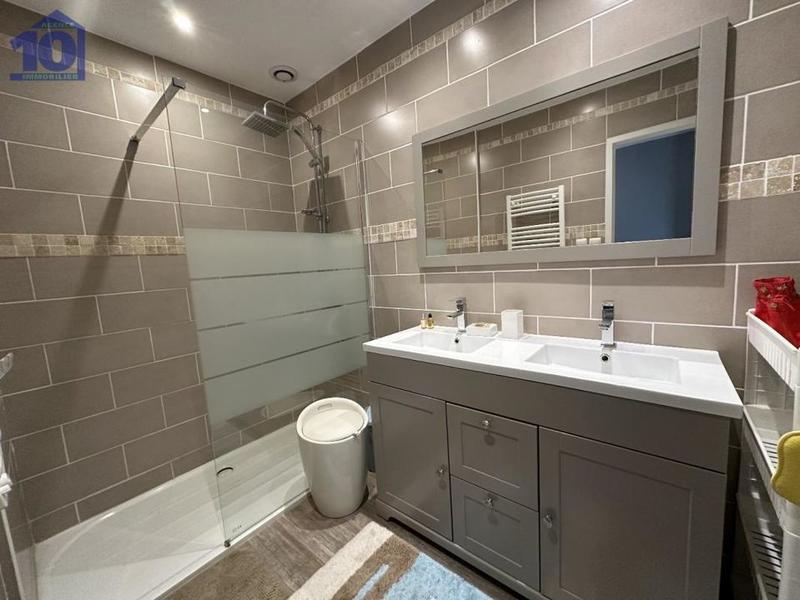 Maison - 86 m² - 4 pièces