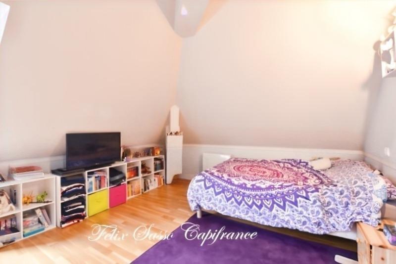 Maison - 220 m² - 6 pièces