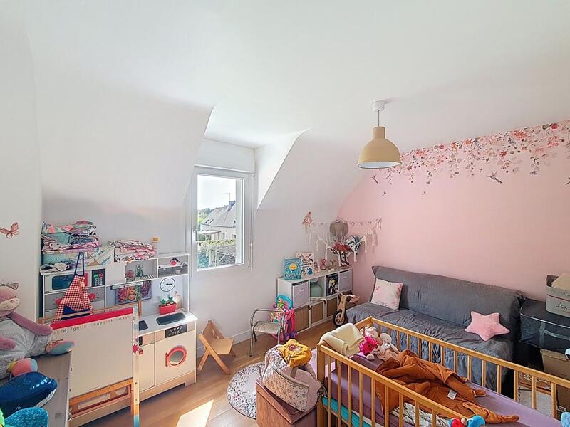 Maison - 149 m² - 7 pièces