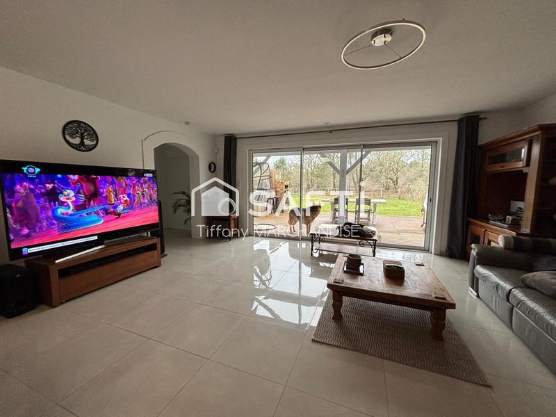 Maison - 138 m² - 5 pièces