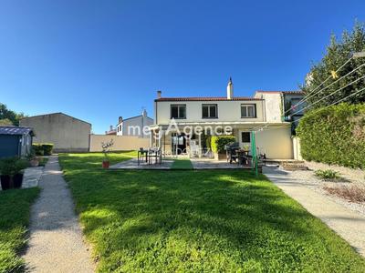 Maison - 131 m² - 6 pièces