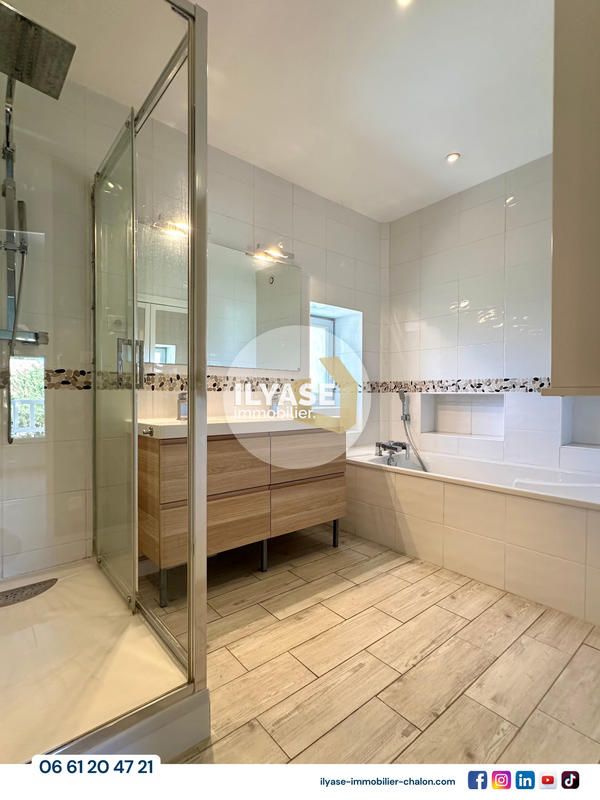 Maison - 150 m² - 7 pièces