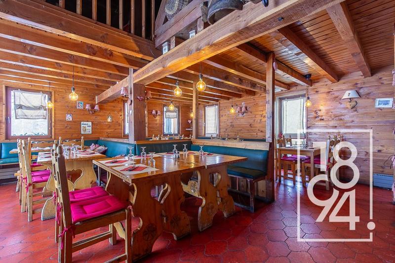 Hôtellerie / Restauration - 258 m²