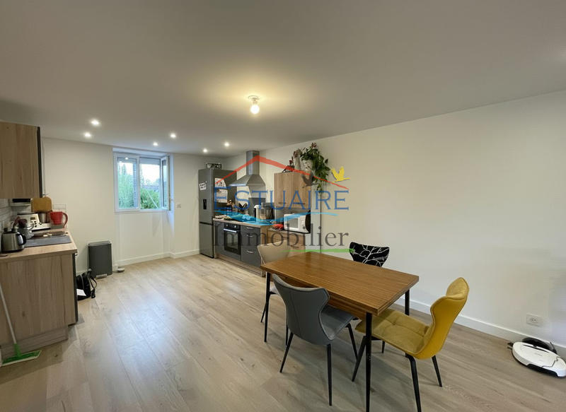 Appartement - 94 m² - 4 pièces