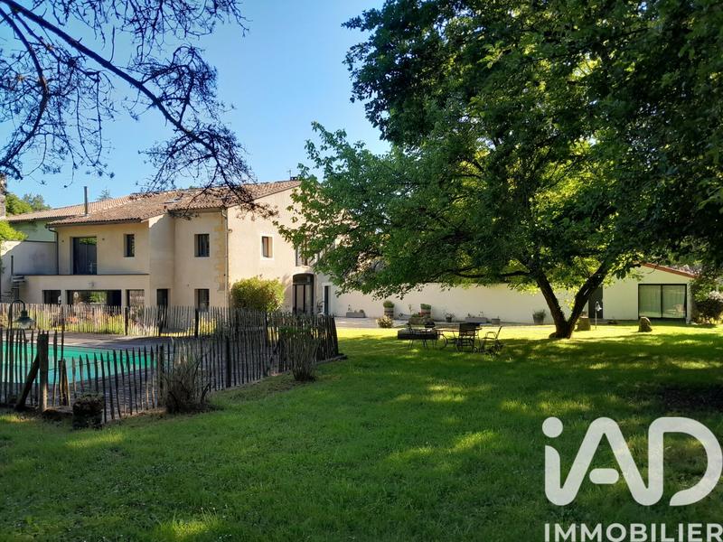 Maison de campagne - 281 m² - 12 pièces