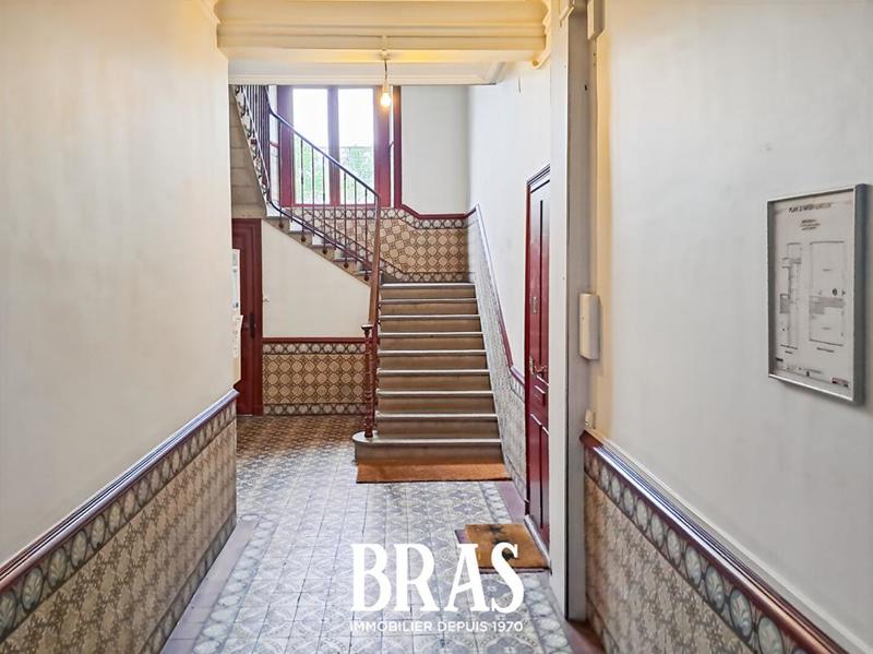 Appartement - 101 m² - 5 pièces