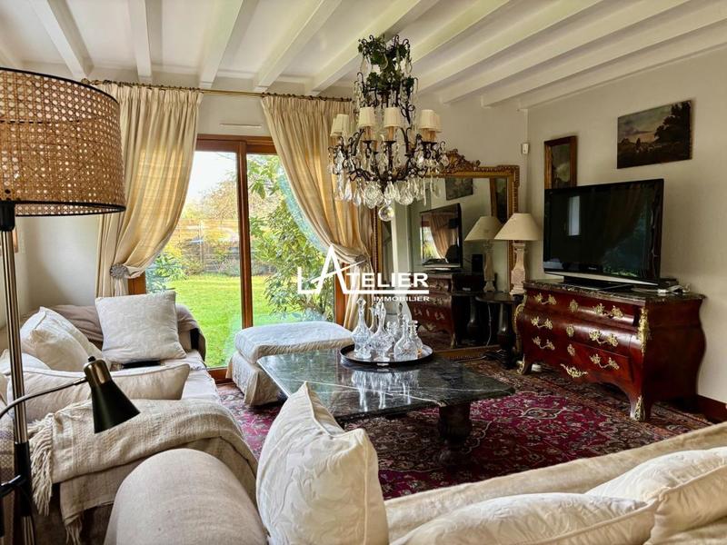 Maison - 142 m² - 5 pièces