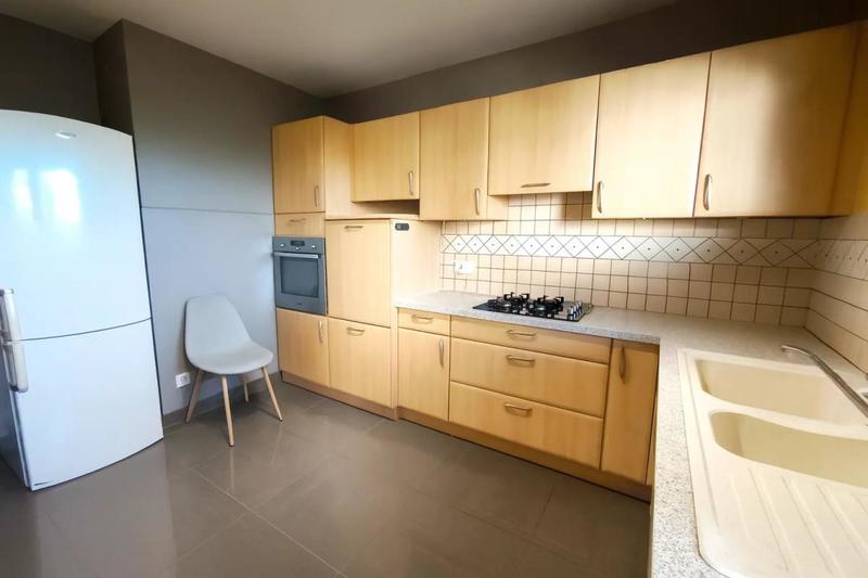 Appartement - 76 m² - 3 pièces