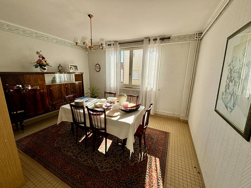 Maison - 132 m² - 6 pièces