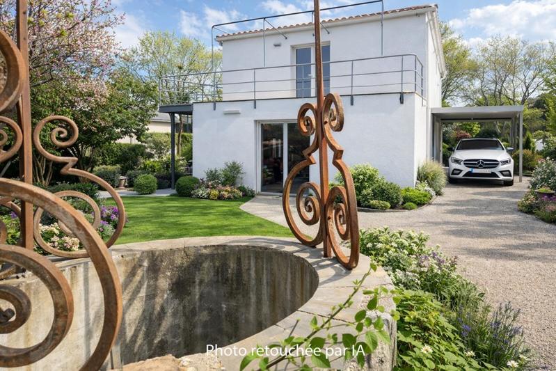 Bureau - 179 m² - 6 pièces