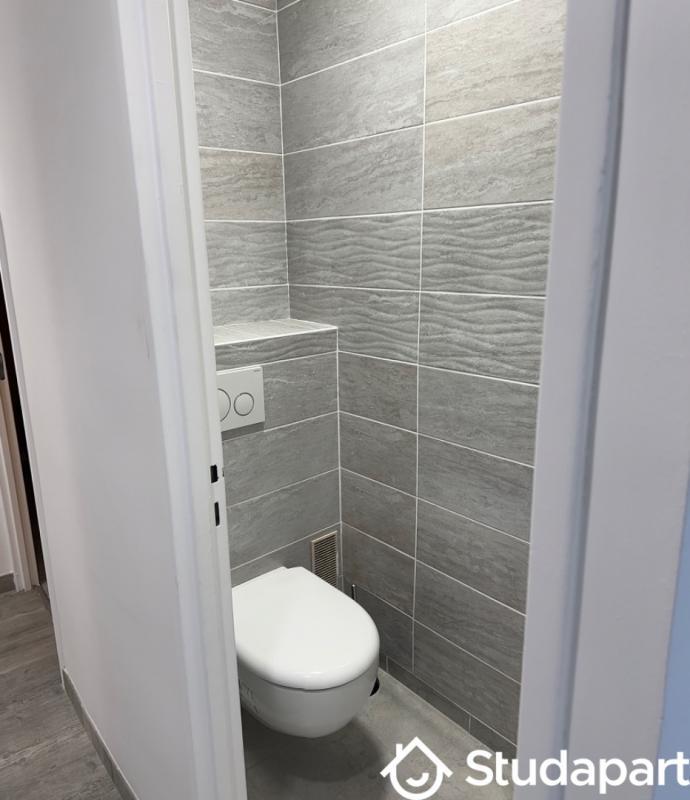 Chambre - 11 m² - 1 pièce