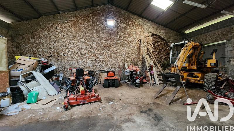 Maison - 342 m² - 11 pièces