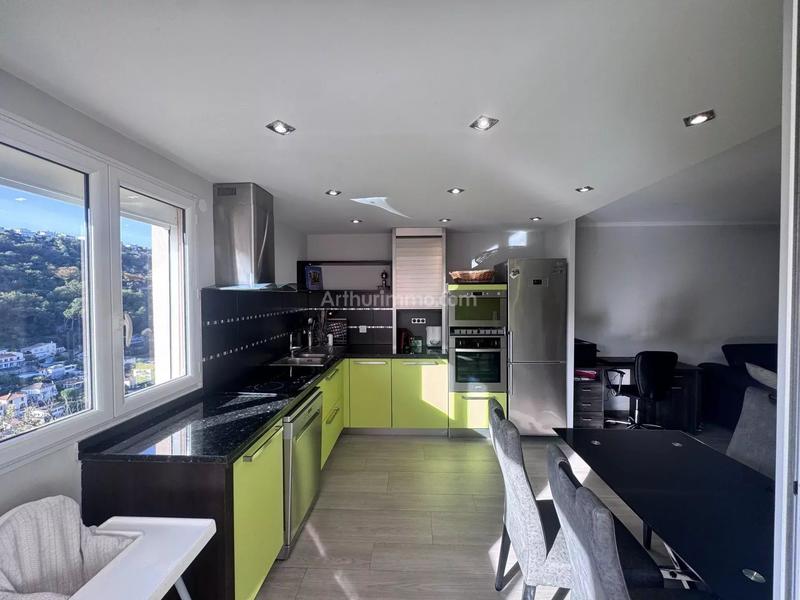 Appartement - 70 m² - 4 pièces