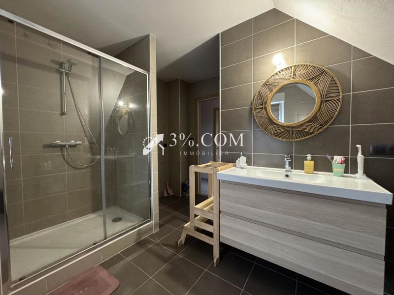 Maison - 120 m² - 4 pièces