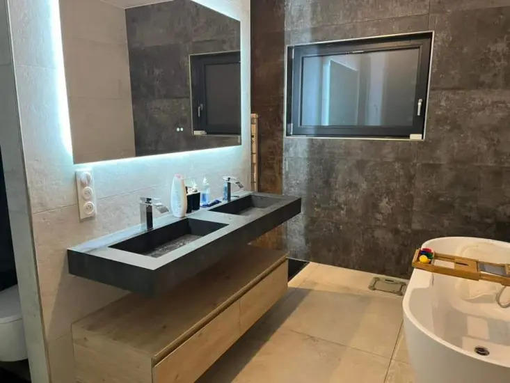 Maison - 130 m² - 6 pièces