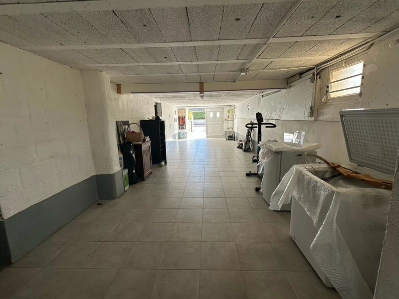 Maison - 96 m² - 6 pièces