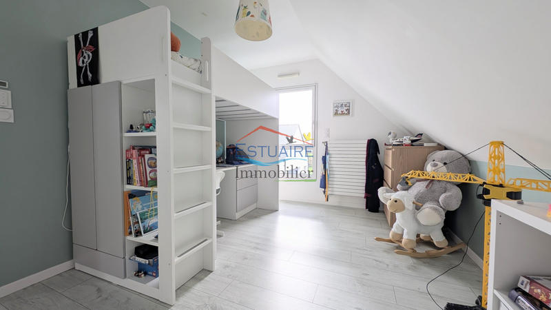 Maison contemporaine - 94 m² - 5 pièces