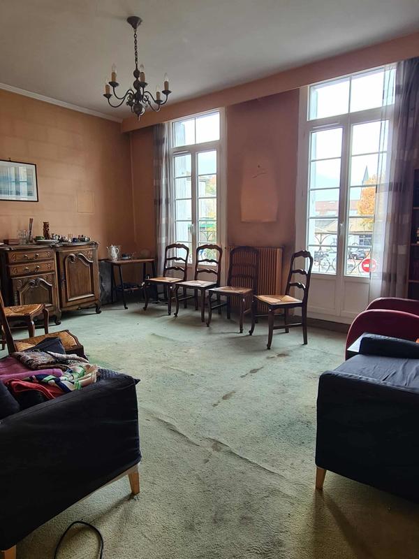 Maison - 140 m² - 7 pièces