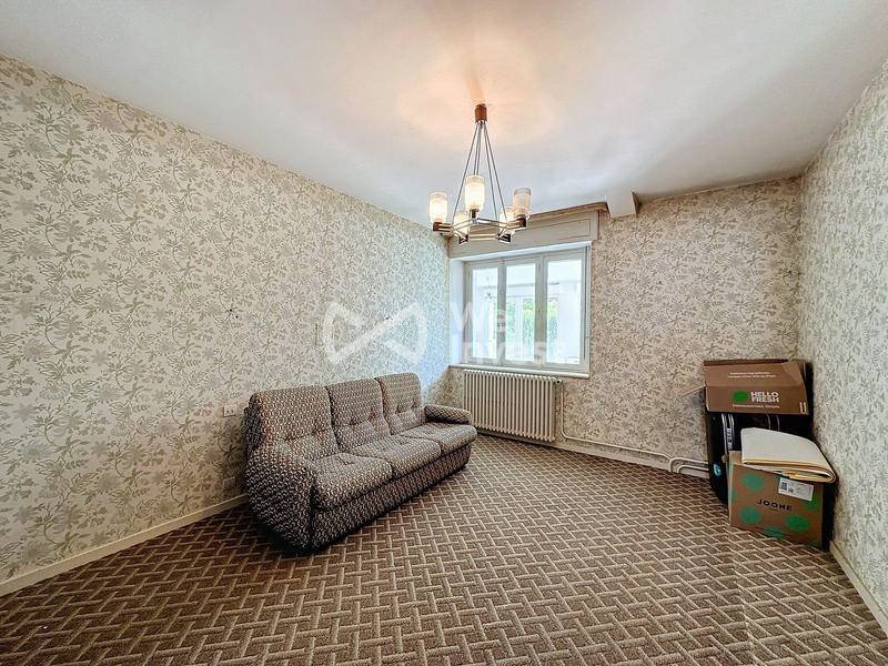 Maison - 284 m² - 13 pièces