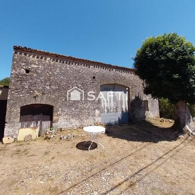 Ferme - 70 m² - 1 pièce