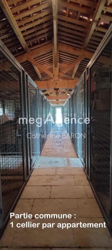 Appartement - 220 m² - 8 pièces