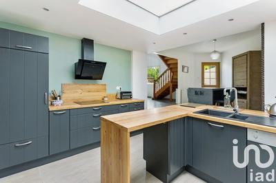 Maison - 200 m² - 6 pièces