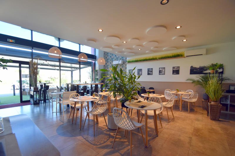 Fonds de commerce - Magasins - 100 m²