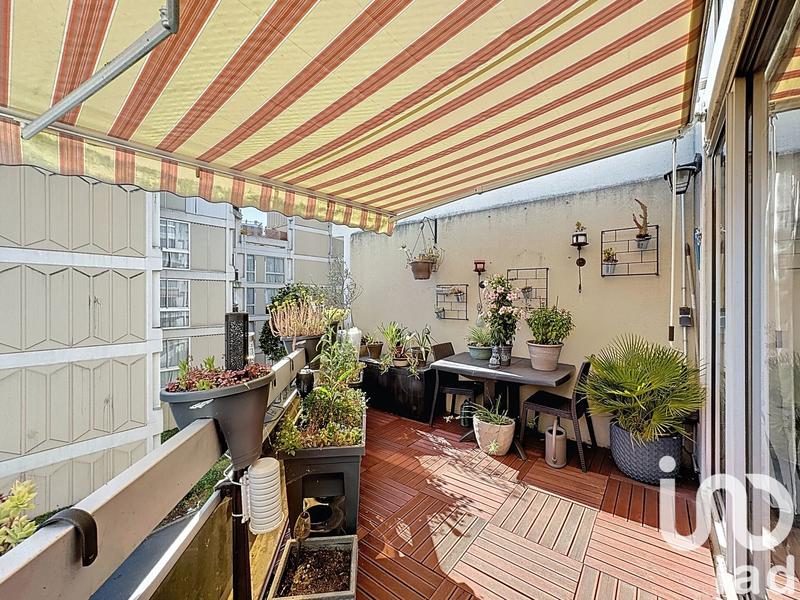 Appartement - 99 m² - 5 pièces