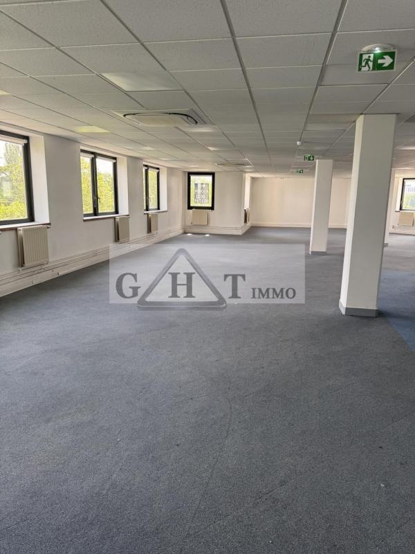 Bureau - 200 m²