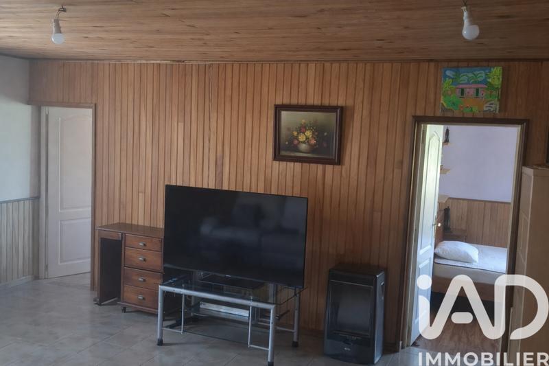 Maison - 236 m² - 5 pièces