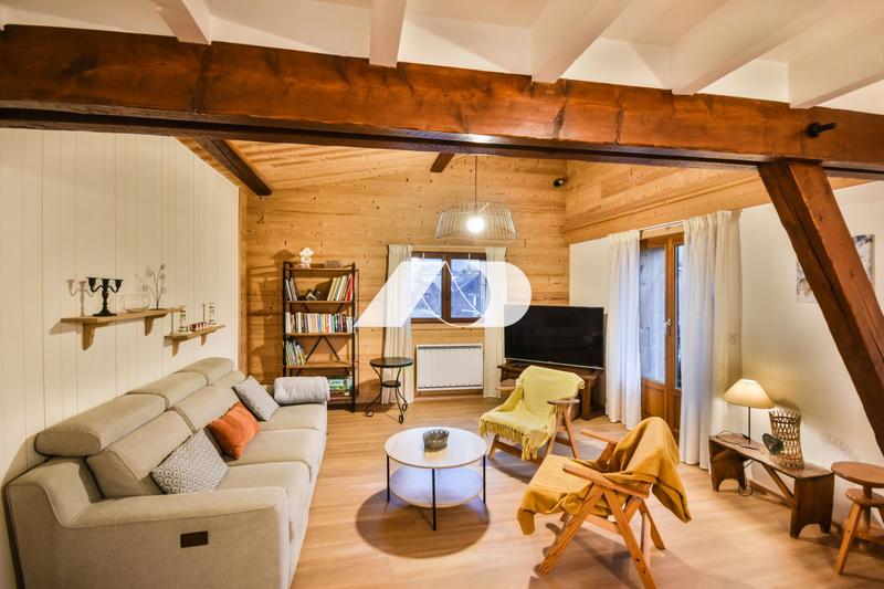 Appartement - 84 m² - 5 pièces