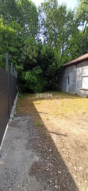 Maison - 136 m² - 8 pièces