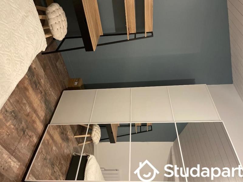 Chambre - 10 m² - 1 pièce