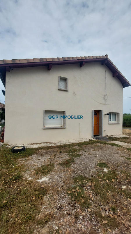 Maison - 203 m² - 8 pièces