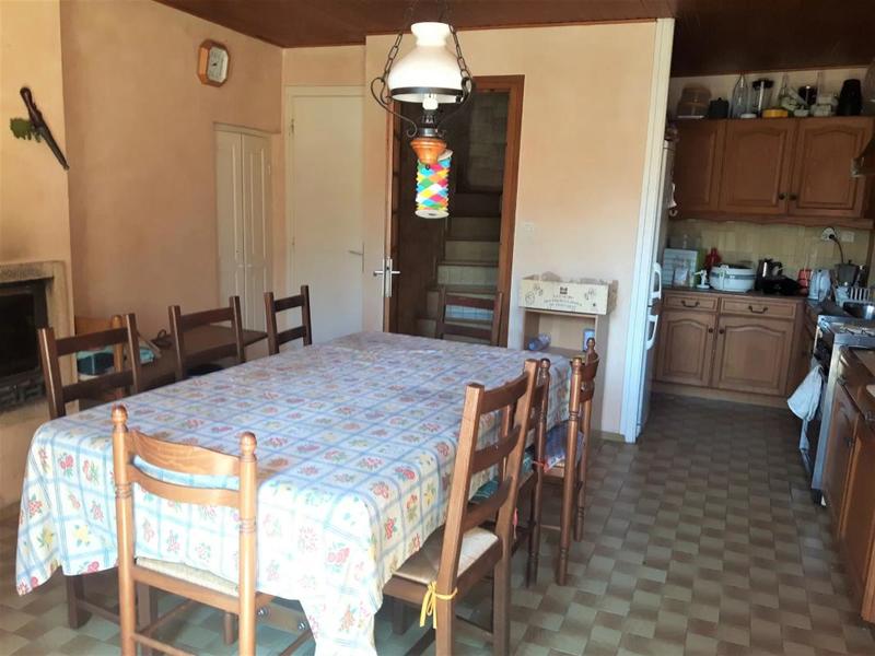 Maison - 200 m² - 8 pièces