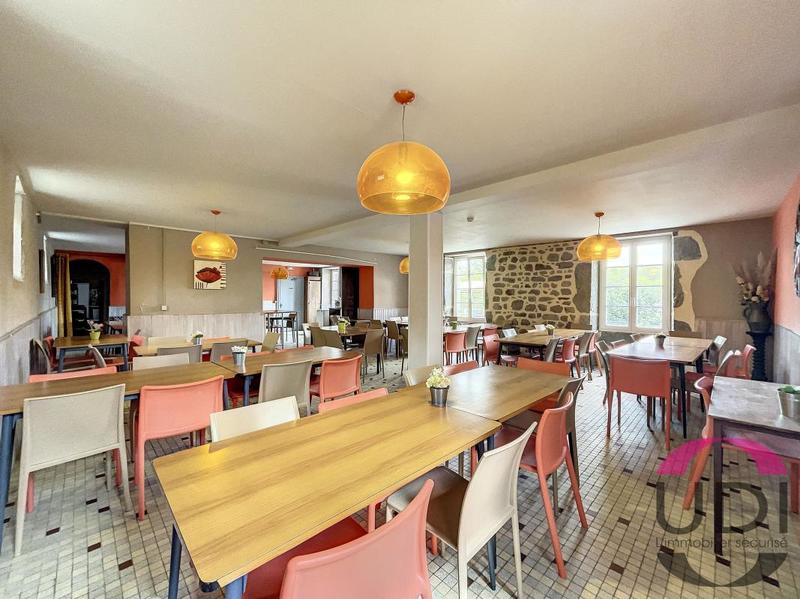 Immeuble - 1 500 m² - 19 pièces