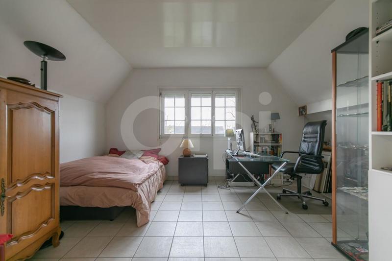 Maison - 140 m² - 4 pièces